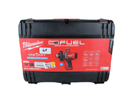 MILWAUKEE KLUCZ UDAROWY 2400NM 1" ZESTAW