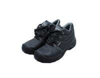 TRZEWIKI SKÓRZANE CZAR-SZAR 41